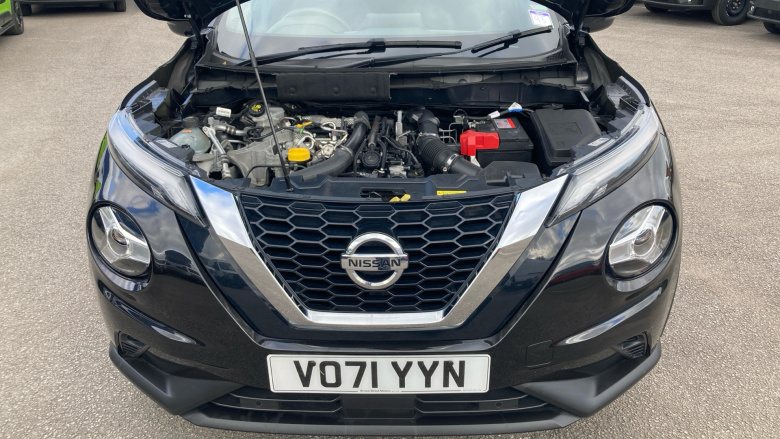 Nissan Juke 1.0 DiG-T 114 N-Connecta 5dr Petrol Hatchback